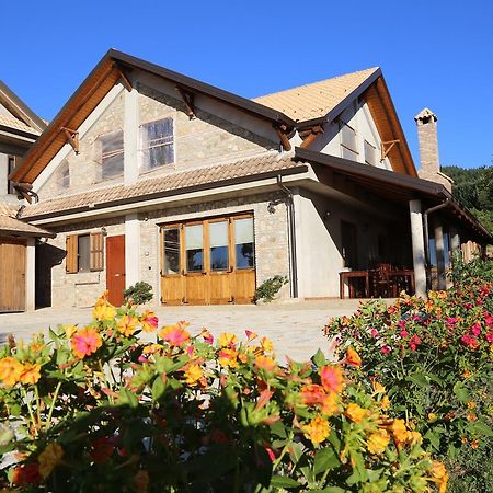 Agriturismo Pirara Sant'Angelo  Екстер'єр фото